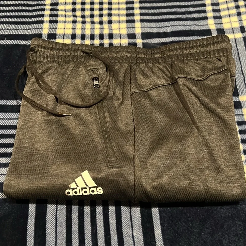 Adidas Climawarm Sweatpants Size L Black